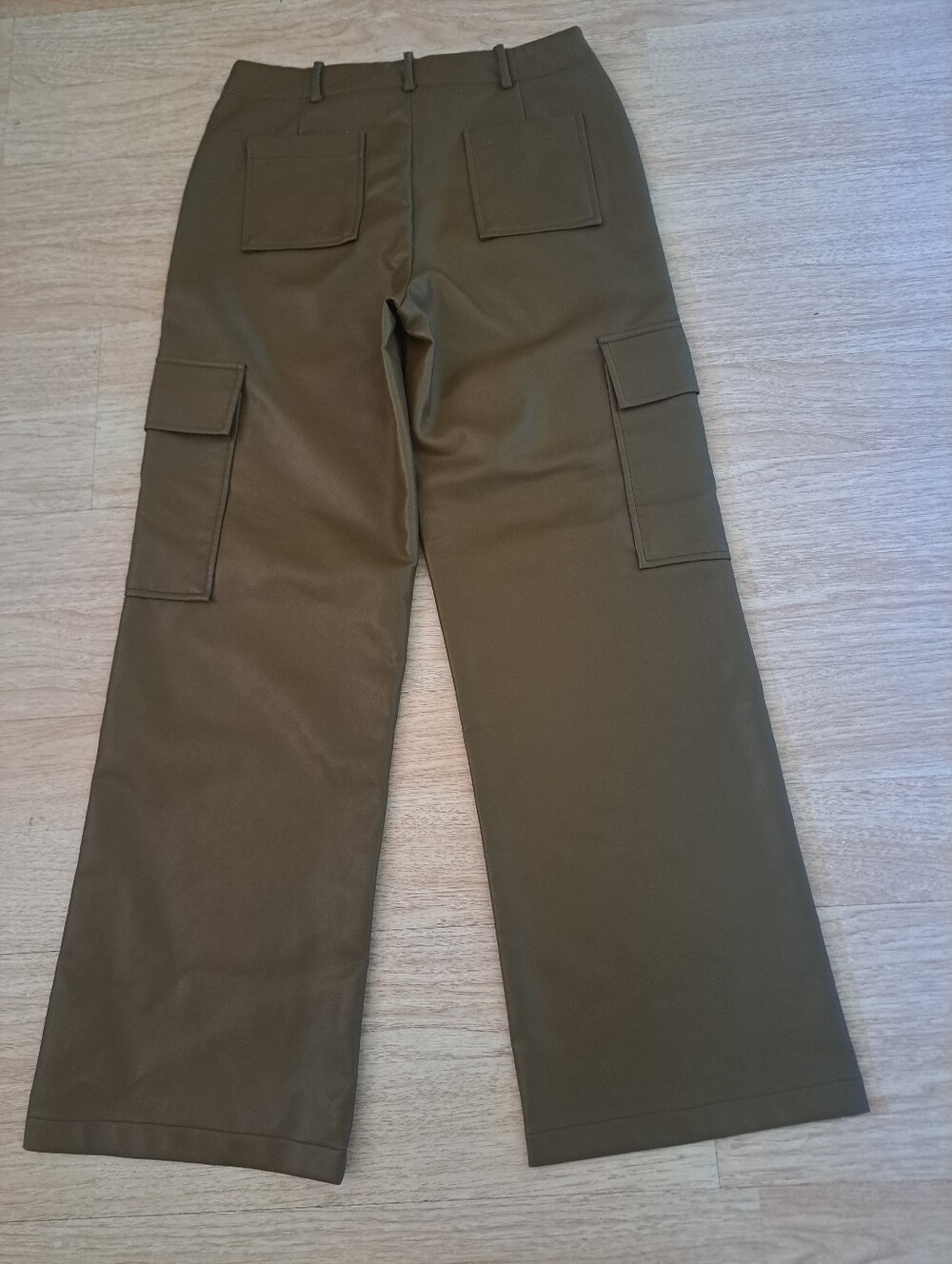 WAYF women  Olive Cargo Pants - Wide Leg Utility Style - Picture 2 of 8